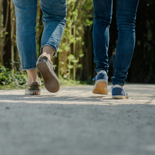 lena-enz-Li1vX2m1ARA-unsplash
